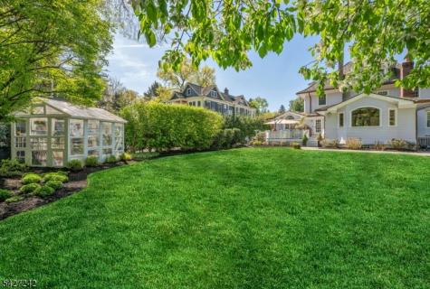 427 Spring Avenue Ridgewood Village NJ 07450