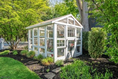 427 Spring Avenue Ridgewood Village NJ 07450