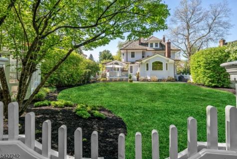 427 Spring Avenue Ridgewood Village NJ 07450