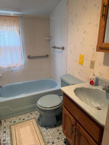 274 Schepis Avenue Saddle Brook NJ 07663