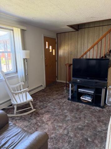 274 Schepis Avenue Saddle Brook NJ 07663