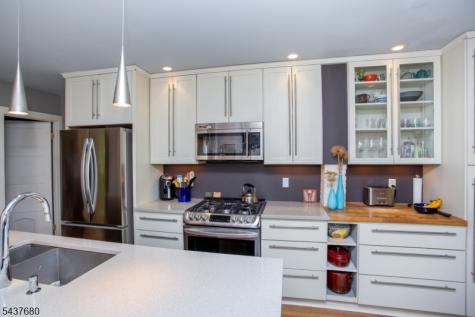 55 Elm Street Lambertville NJ 08530