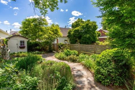 55 Elm Street Lambertville NJ 08530