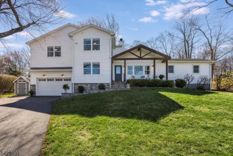 4 Valley View Road Chester NJ 07930