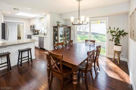 4 Valley View Road Chester NJ 07930