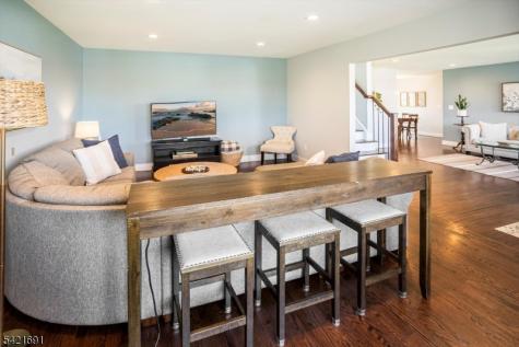 4 Valley View Road Chester NJ 07930