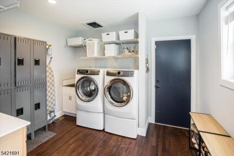 4 Valley View Road Chester NJ 07930