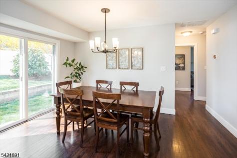 4 Valley View Road Chester NJ 07930