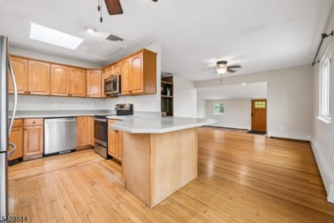 10 Laurel Trail Kinnelon NJ 07405