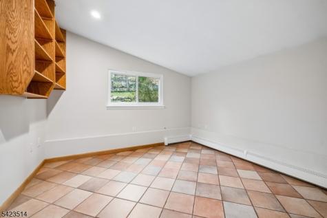 10 Laurel Trail Kinnelon NJ 07405