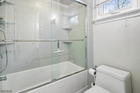 10 Laurel Trail Kinnelon NJ 07405
