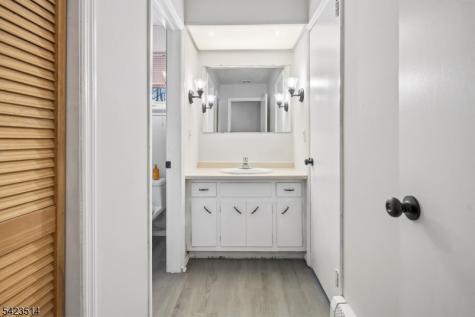 10 Laurel Trail Kinnelon NJ 07405