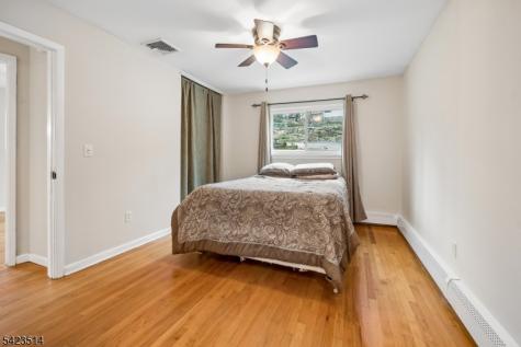 10 Laurel Trail Kinnelon NJ 07405