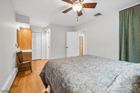 10 Laurel Trail Kinnelon NJ 07405