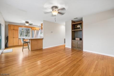 10 Laurel Trail Kinnelon NJ 07405
