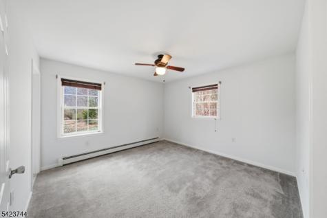 911 Upper Drive Stillwater NJ 07860