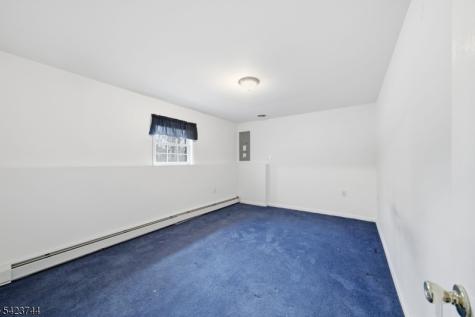 911 Upper Drive Stillwater NJ 07860