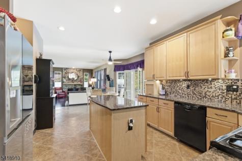 25 Leah Lane Greenwich NJ 08886