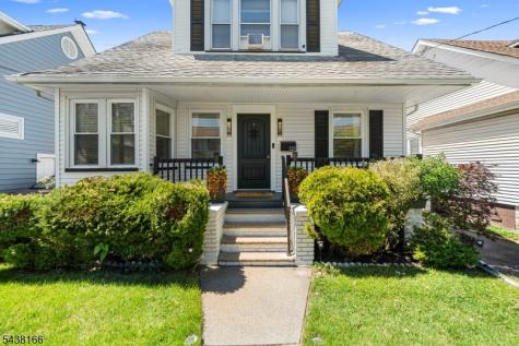 121 Smallwood Avenue Belleville NJ 07109