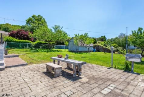 27 Bartsch Avenue Woodland Park NJ 07424
