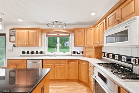 67 Jacobstown New Egypt Road North Hanover NJ 08562