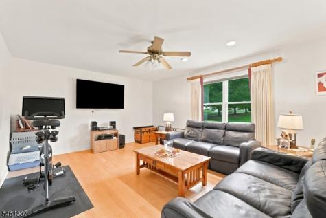 67 Jacobstown New Egypt Road North Hanover NJ 08562