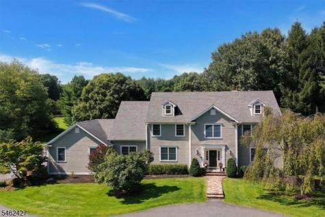 1 Pace Farm Road Tewksbury NJ 07830