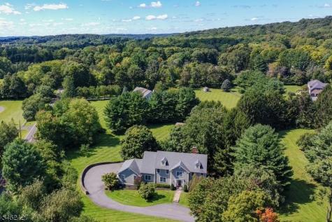 1 Pace Farm Road Tewksbury NJ 07830