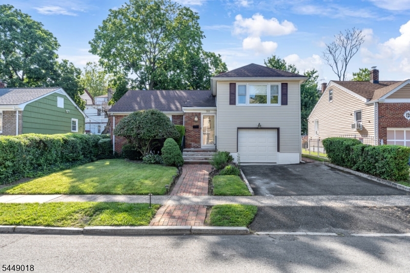 50 Leslie Street East Orange NJ 07017