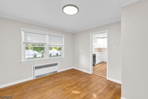 50 Leslie Street East Orange NJ 07017