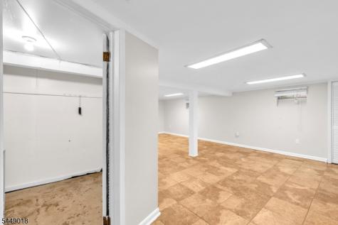 50 Leslie Street East Orange NJ 07017