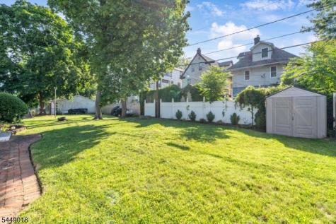 50 Leslie Street East Orange NJ 07017