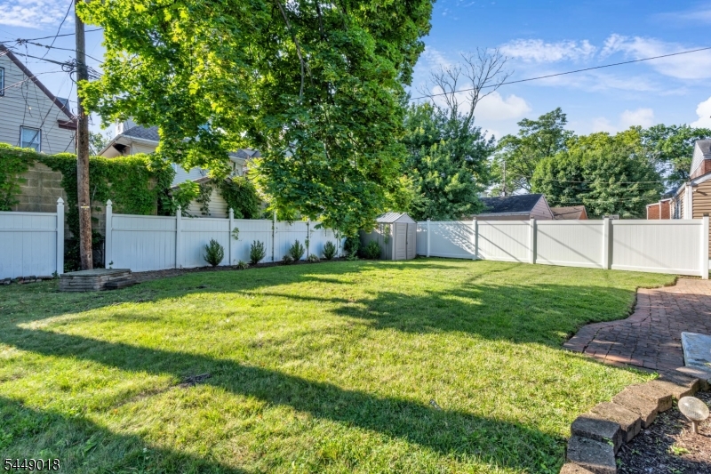50 Leslie Street East Orange NJ 07017