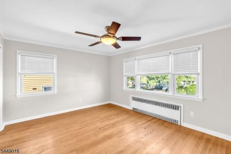 50 Leslie Street East Orange NJ 07017