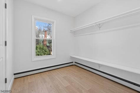 182 N Maple Avenue East Orange NJ 07017