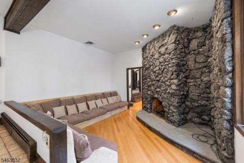 7 Twin Hills Drive Boonton NJ 07005
