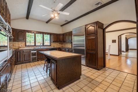 7 Twin Hills Drive Boonton NJ 07005