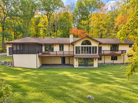 7 Twin Hills Drive Boonton NJ 07005