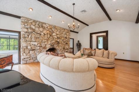 7 Twin Hills Drive Boonton NJ 07005