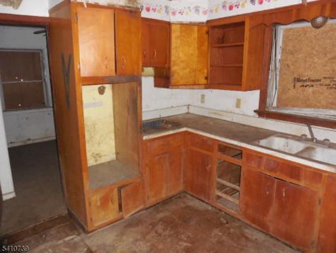 31 Brookside Road Wayne NJ 07470