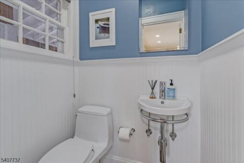 138 Alexander Avenue Montclair NJ 07043