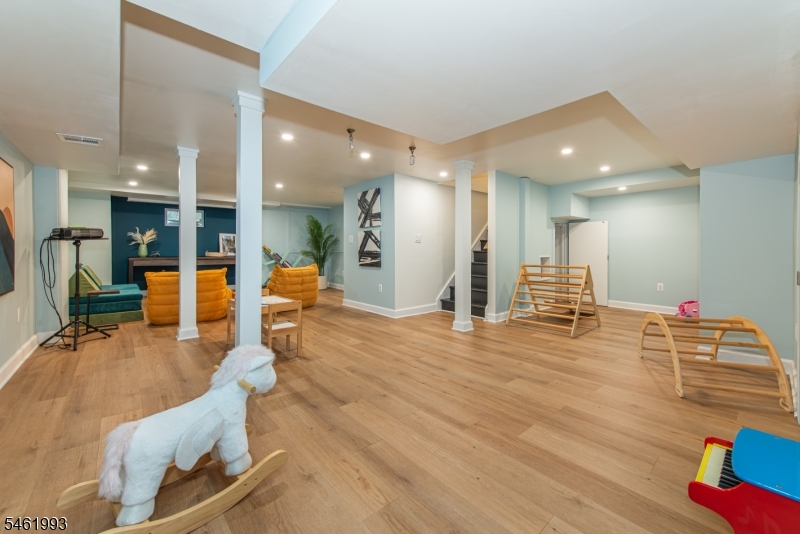 331 Grove Street Montclair NJ 07042