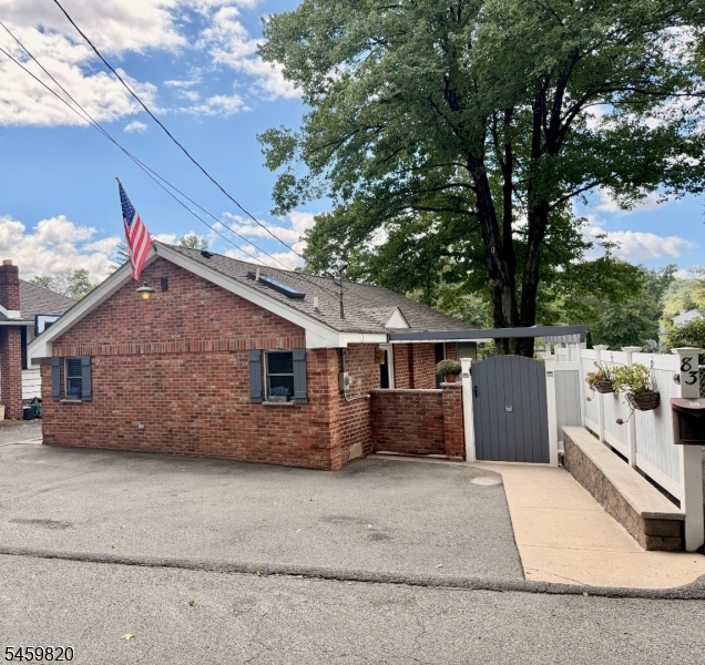 83 Sunset Trail Denville NJ 07834