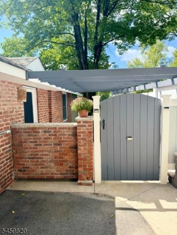 83 Sunset Trail Denville NJ 07834