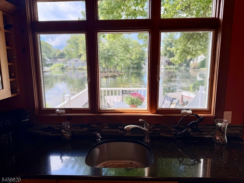 83 Sunset Trail Denville NJ 07834