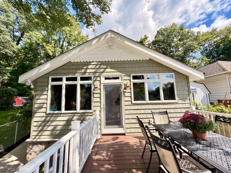 83 Sunset Trail Denville NJ 07834
