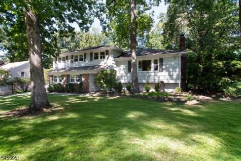 35 Rock Road West Green Brook NJ 08812
