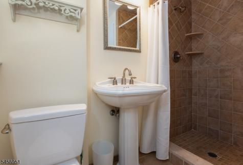 35 Rock Road West Green Brook NJ 08812