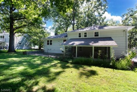 35 Rock Road West Green Brook NJ 08812