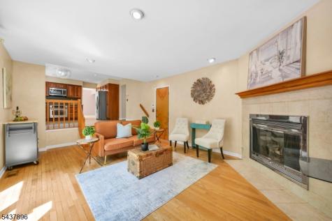 72 Agawam Drive Wayne NJ 07470